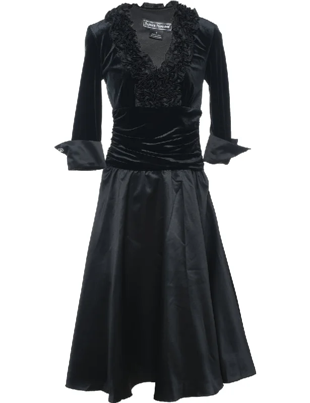 Velour 1980s Ruffled Evening Dress - M