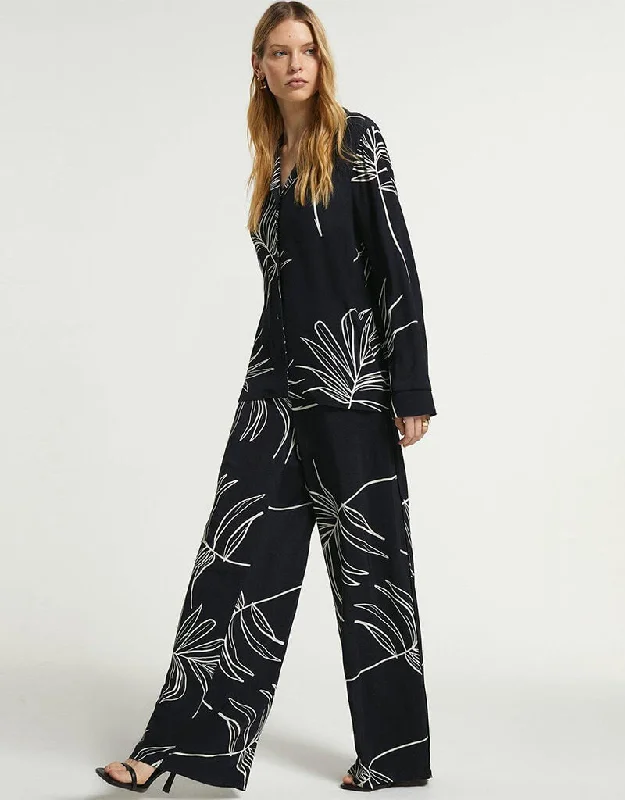 Black Latest Printed Oversize Shirt & Pant